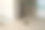 铰链柜门处于打开位置。闩式门铰链和闩式门制动器。现代家具的技术。图片下载