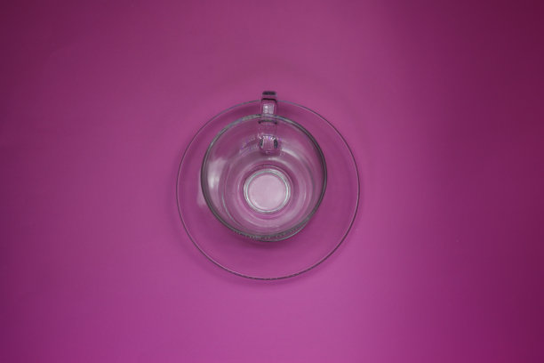 清理盘子和杯子图片下载