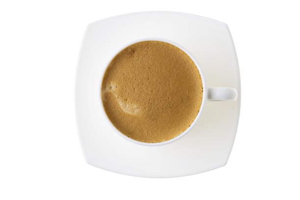 近距离的咖啡煮杯孤立在白色的背景俯视图。食物和饮料的概念。图片下载