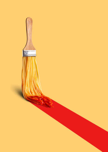 照片拼贴绘画刷子与意大利面条图片下载