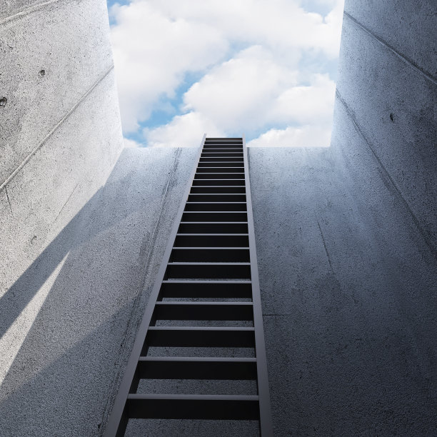 蓝天上的梯子图片下载