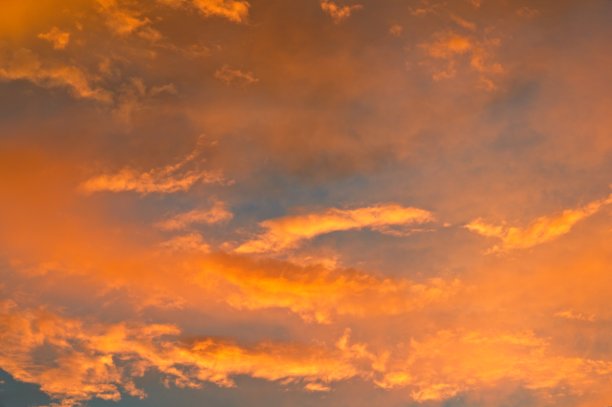 橘红色的夕阳图片下载