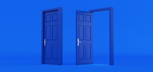 一套不同的蓝色门隔离在彩色背景，3D渲染图片下载