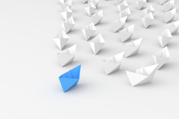 领导概念，蓝色的领导船领导白色的船，在白色的背景图片下载