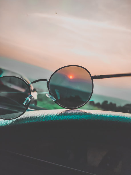 另一个角度图片下载