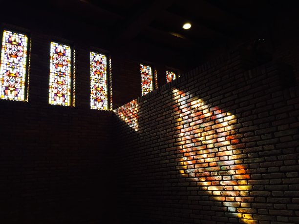 染色玻璃砖图片下载