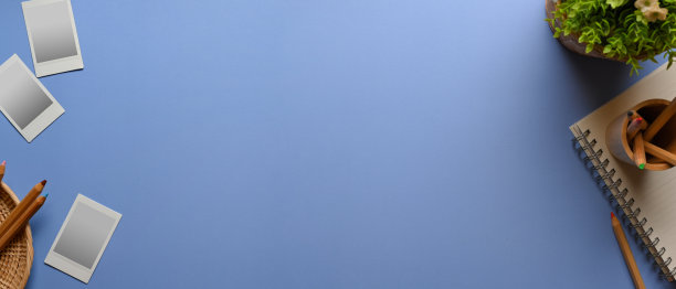 创意平铺办公空间文具，照片卡框架，装饰和复制空间图片下载