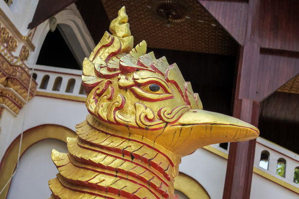 泰国的珍奇动物雕塑象征着佛教。图片下载