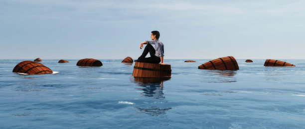 人在木桶上漂浮在海上。这是一个3d渲染图。图片下载