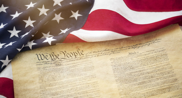 美国国旗和美国宪法图片下载