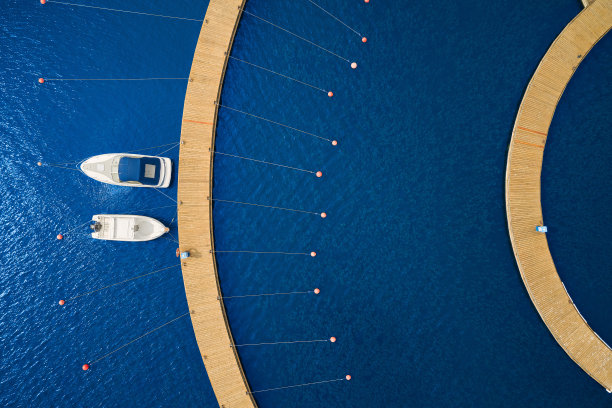 航拍由无人机Marina。图片下载