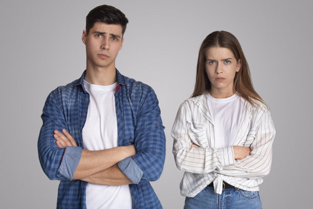 情感烦恼压力大的夫妻关系出现问题图片下载