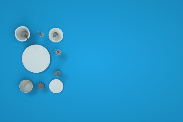 一套厨房白色干净的盘子和餐具。3D图形，一个清洁的新餐具和餐具的收集在一个蓝色的背景。盘子，杯子，玻璃杯，酒杯，勺子图片下载