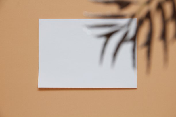 白色空白纸图片下载