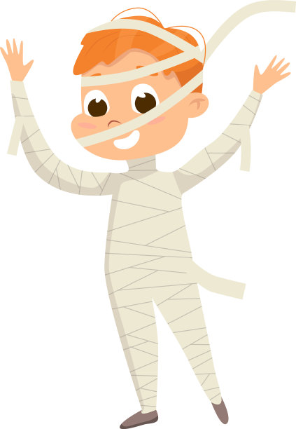 微笑的男孩穿着万圣节的木乃伊服装图片下载