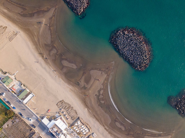 鸟瞰米瑟诺海滩图片下载