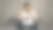 中东商人的肖像，CEO戴着耳机在床上跳舞，卧室里用手机听音乐。娱乐休闲的乐趣。人们在家里的生活方式。图片下载
