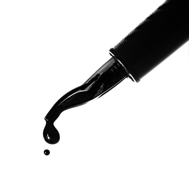 滴墨水笔图片下载