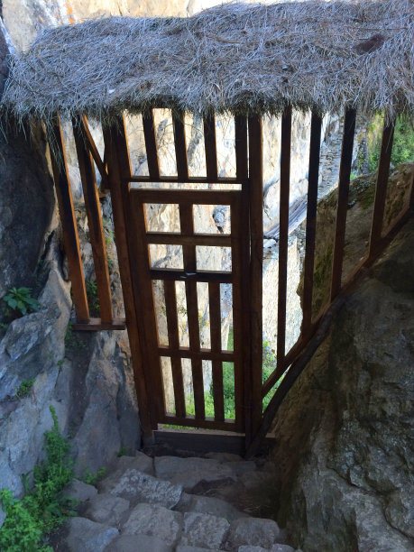 马丘比丘印加桥的大门图片下载