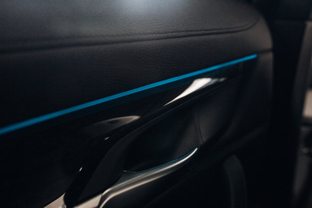 现代汽车内门把手与背光图片下载
