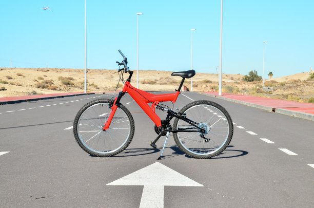 全悬挂山地自行车图片下载