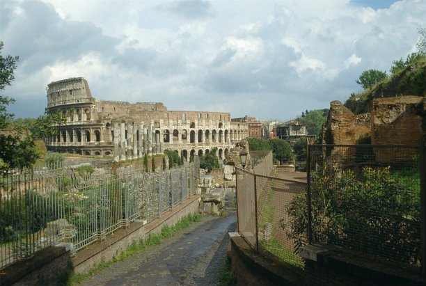 罗马广场，罗马斗兽场图片下载