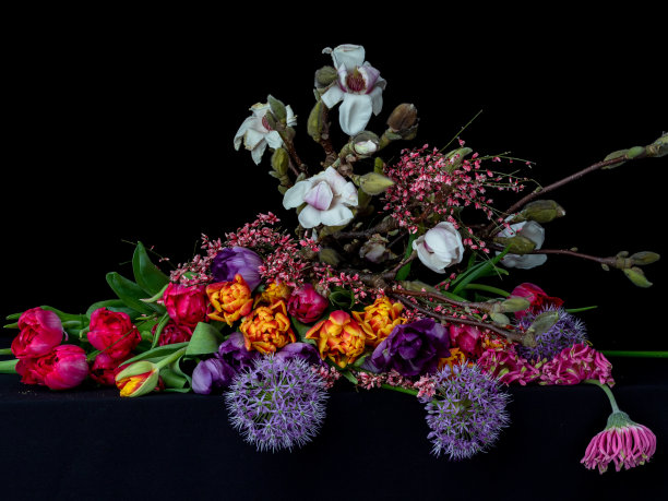 躺着的花束图片下载