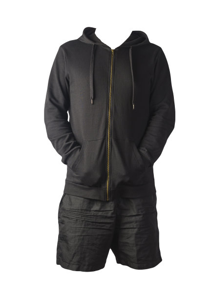 带有兜帽的熨斗拉链的运动衫和孤立在白色背景上的运动短裤。休闲运动服装图片下载