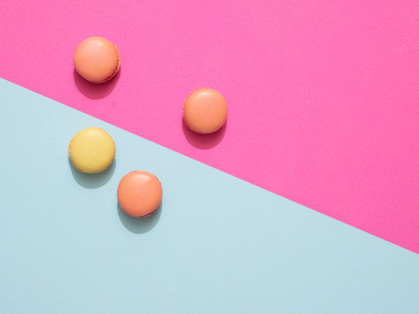 法式马卡龙在桌上!图片下载