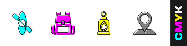 设置皮艇或独木舟，徒步旅行背包，野营灯和地点图标。向量图片下载