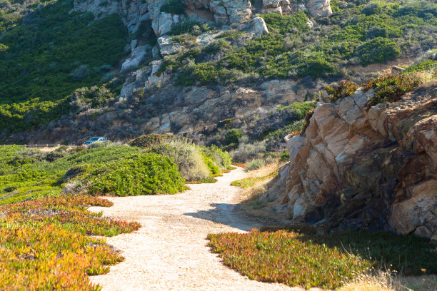 法国科西嘉科肖尼高原的自然景观和著名的GR20徒步路线图片下载