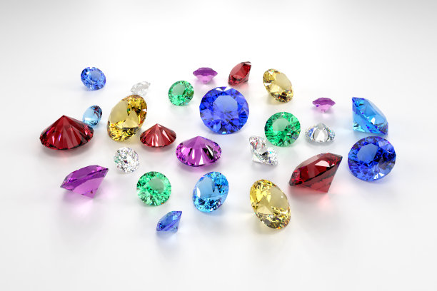 在白色的表面上散落着红宝石、钻石、绿宝石和蓝宝石。宝石展览。3 d渲染。图片下载