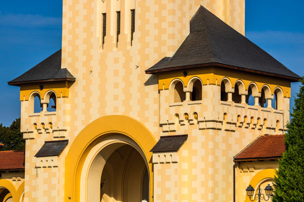 大教堂的建筑细节。罗马尼亚阿尔巴尤利亚的教堂，2021年。图片下载