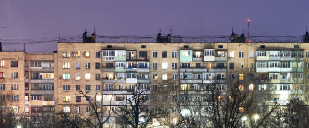 有一座苏联建筑的房子图片下载