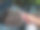 男子的双手正在喷洒和浇灌正在生长的植物的种子，这张照片适合地球安全的主题图片下载