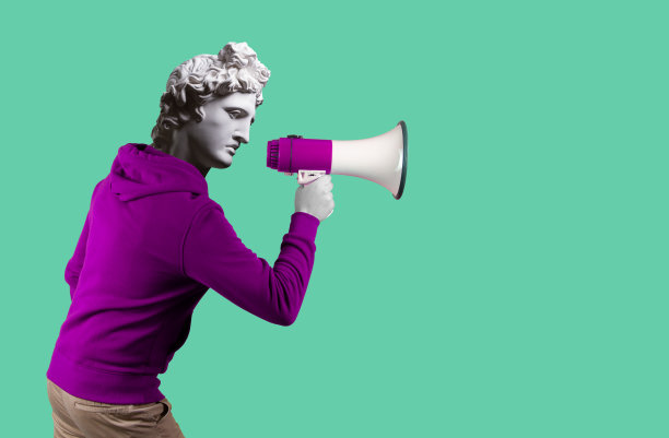 现代艺术拼贴。阿波罗“u2019人”手持扩音器的概念石膏头。图片下载