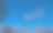 烟雾从化工厂烟囱在多云的天空背景。生态的主题。图片下载