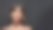 近距离拍摄美丽的年轻女子与大棕色眼睛和彩色化妆微笑在相机，摆出孤立的黑色背景图片下载