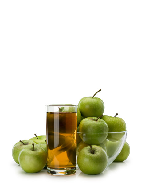 苹果汁和装在玻璃器皿中的青苹果水果图片下载