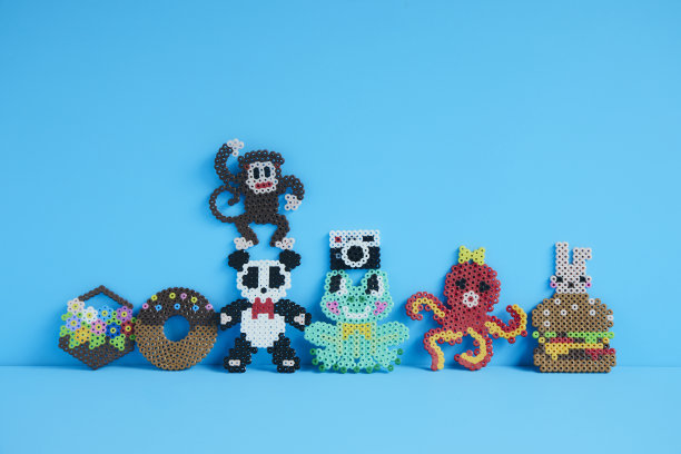 可爱的铁珠图片下载