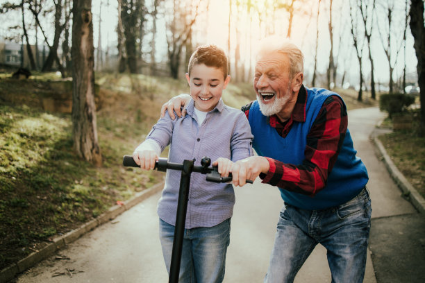 爷爷和我图片下载