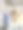 年轻妇女戴着医用口罩在婴儿商店为孩子买衣服图片下载