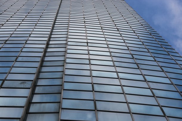 眼睛能看到的地方都是玻璃图片下载