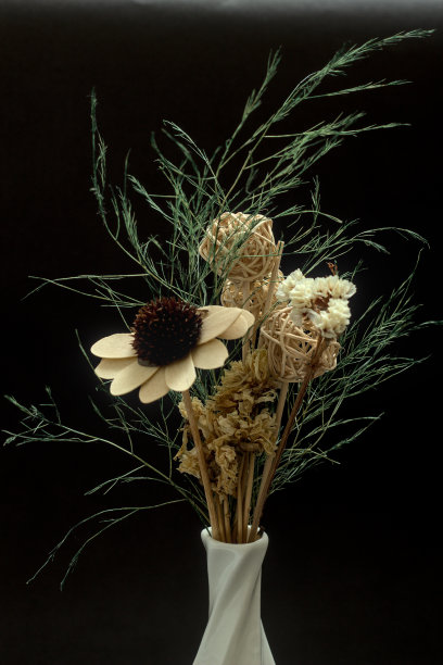 木制的人造花草图片下载