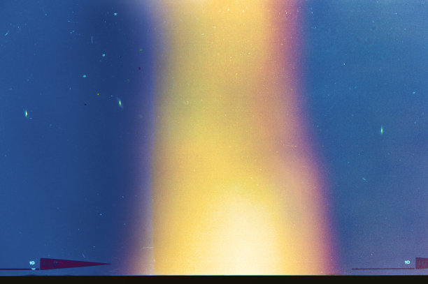 老蓝膜漏光图片下载