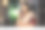 一个中年妇女站在窗户和阳台附近打电话的照片:库存照片图片下载