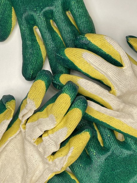 园艺工作手套，绿色乳胶涂层，双手保护图片下载