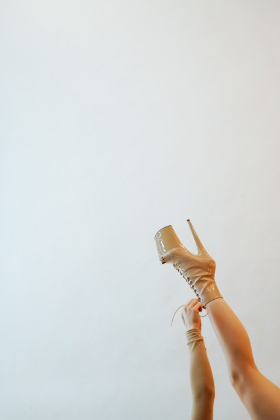 提高女性图片下载