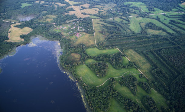 乡村背景天线图片下载