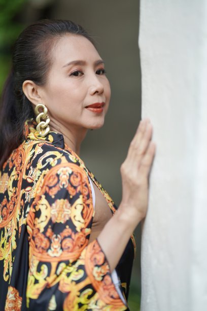 追求幸福。图片下载